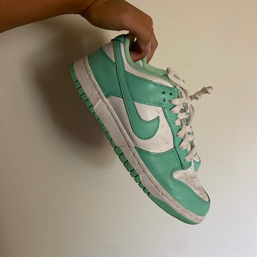 Glow green dunks